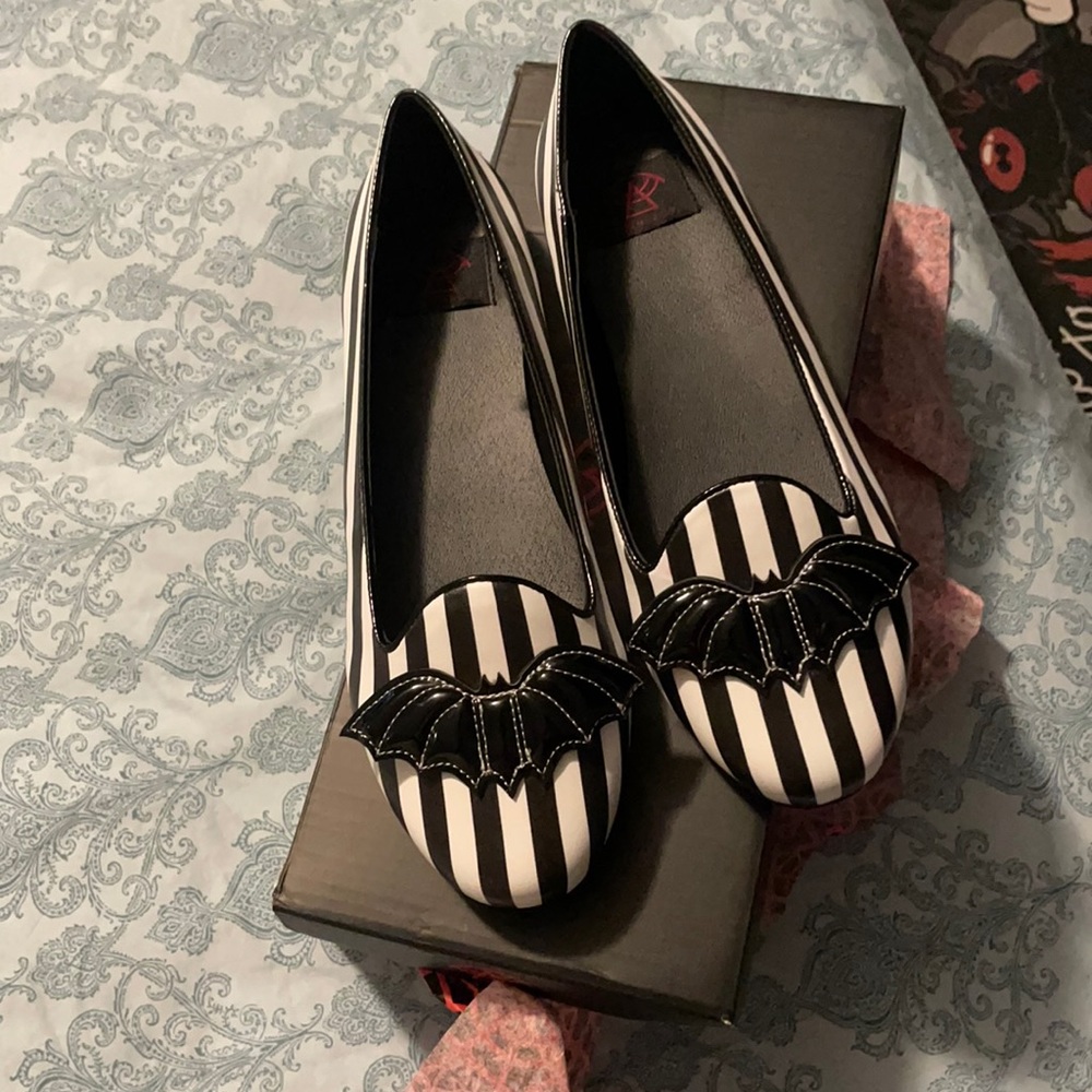 Strangecult Bat Flat Beetlejuice shoes